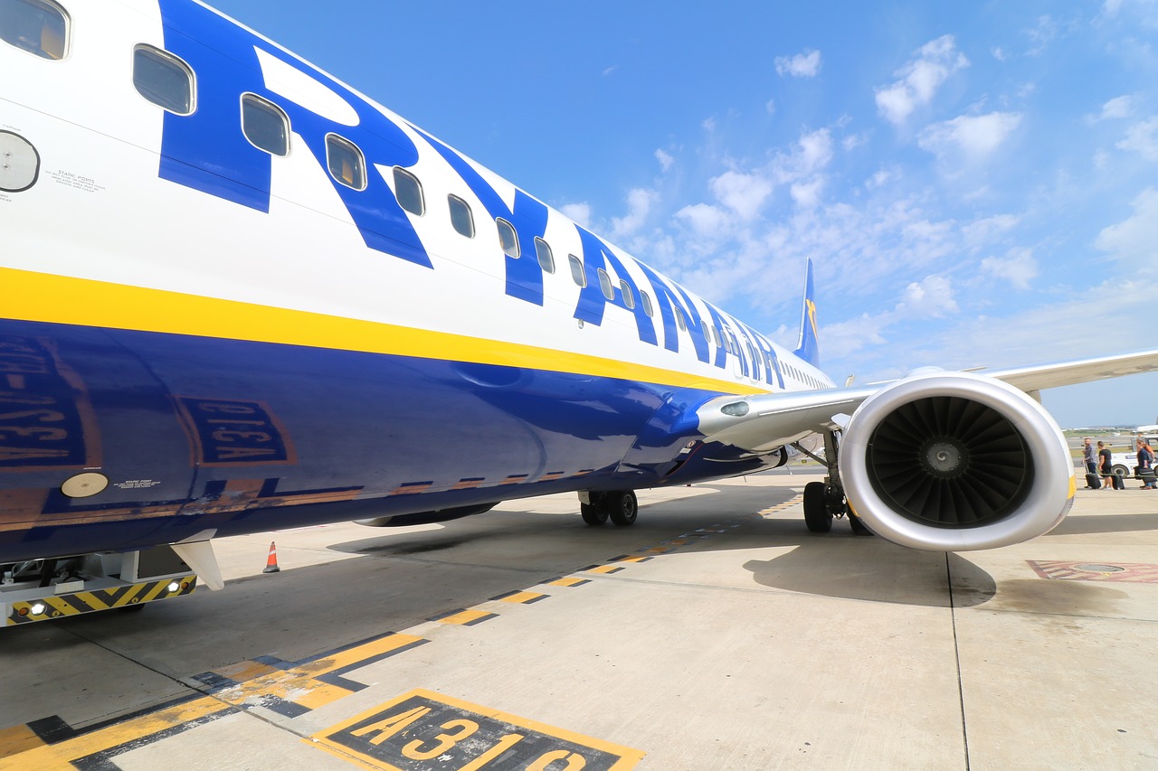 Irské aerolince Ryanair vlivem stávek klesl zisk