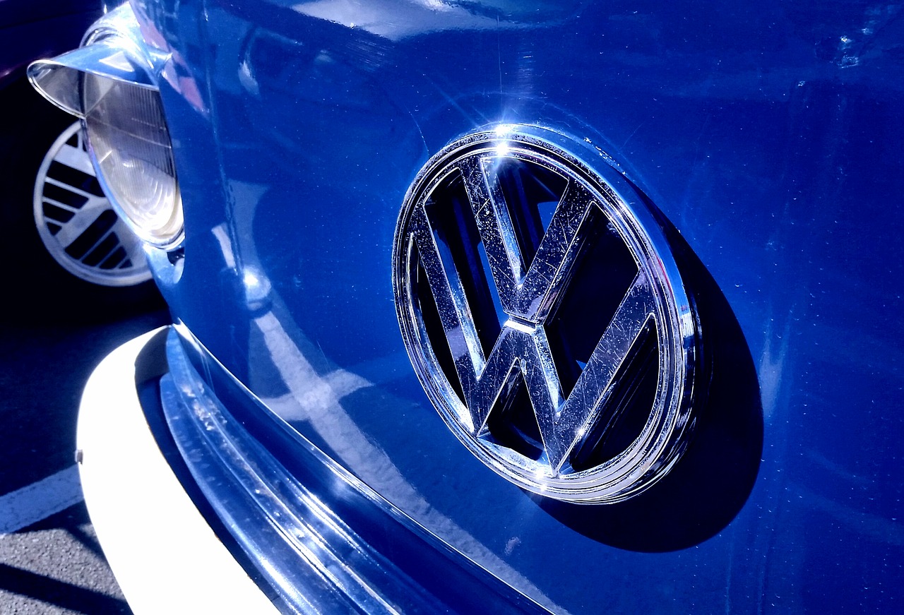 Volkswagen  investuje přes bilion korun do automobilů na elektřinu